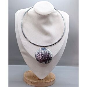 Vintage Polished Pave Look or Hammered Look Disc Collar Necklace in Silver Tone